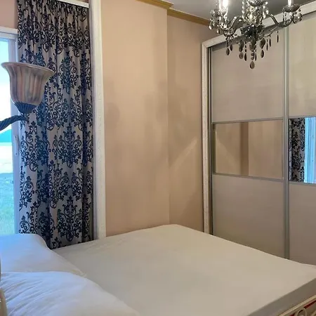 Apartament Albania *